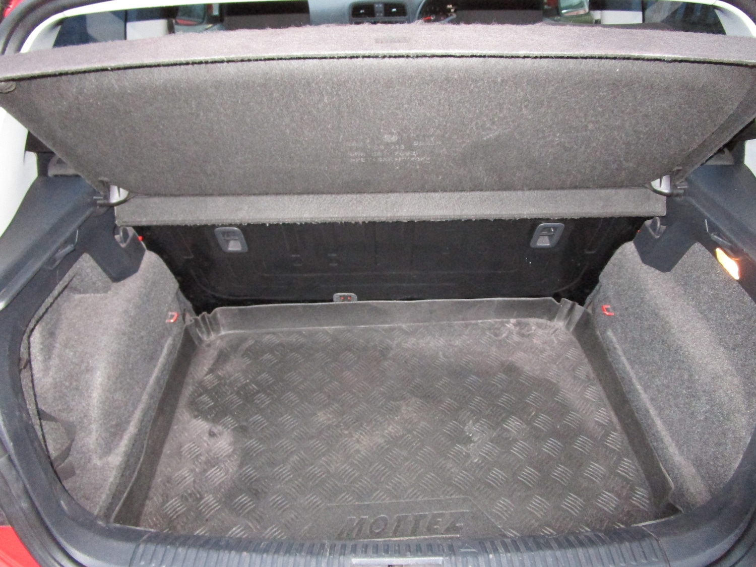 Used Volkswagen Polo 2013 for sale - 76490932: Photo 10