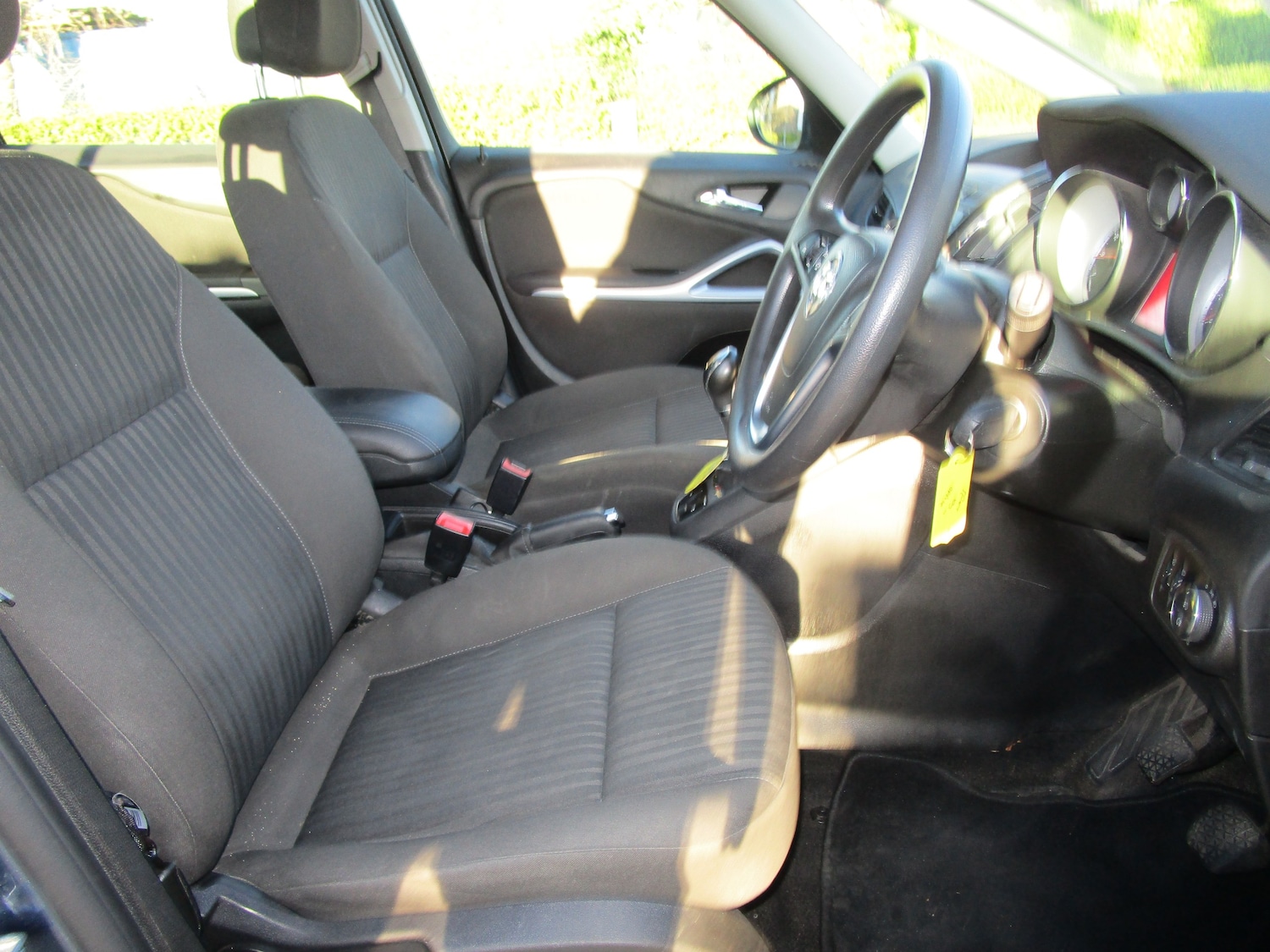 Used Vauxhall Zafira 2015 for sale - 77061725: Photo 17