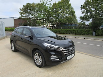 Used Hyundai TUCSON 2017 for sale - 75805602: Photo
