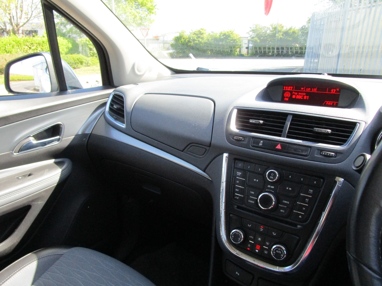 Used Vauxhall Mokka 2015 for sale - 78201564: Photo 16