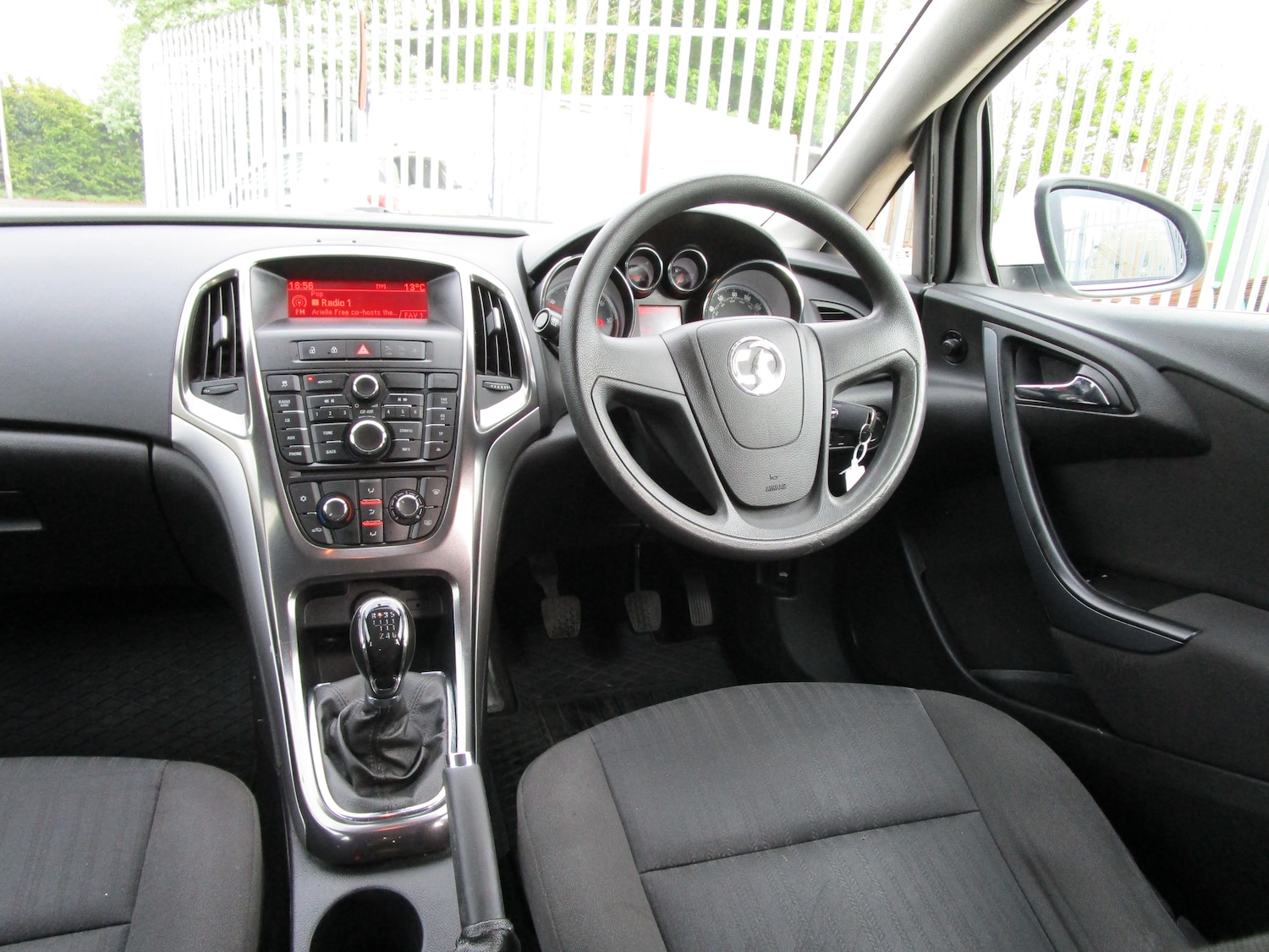 Used Vauxhall Astra 2016 for sale - 77259057: Photo 14