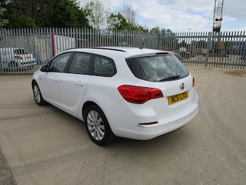 Used Vauxhall Astra 2016 for sale - 77259057: Photo