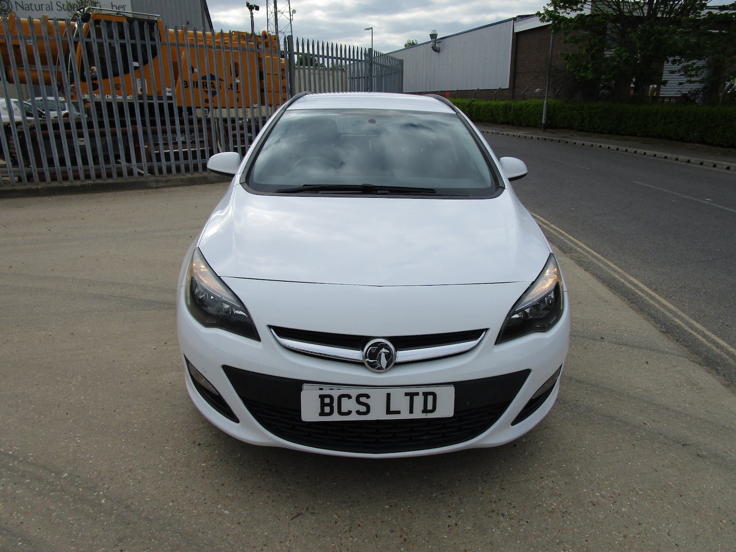 Used Vauxhall Astra 2016 for sale - 77259057: Photo 5