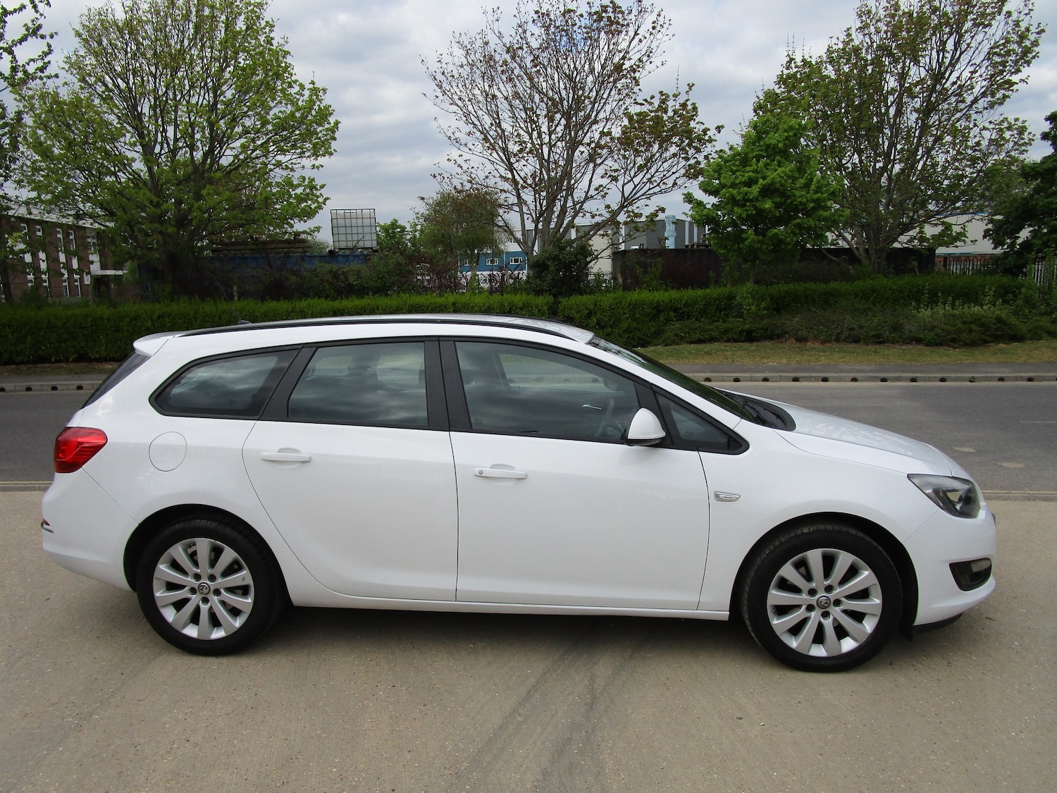 Used Vauxhall Astra 2016 for sale - 77259057: Photo 6