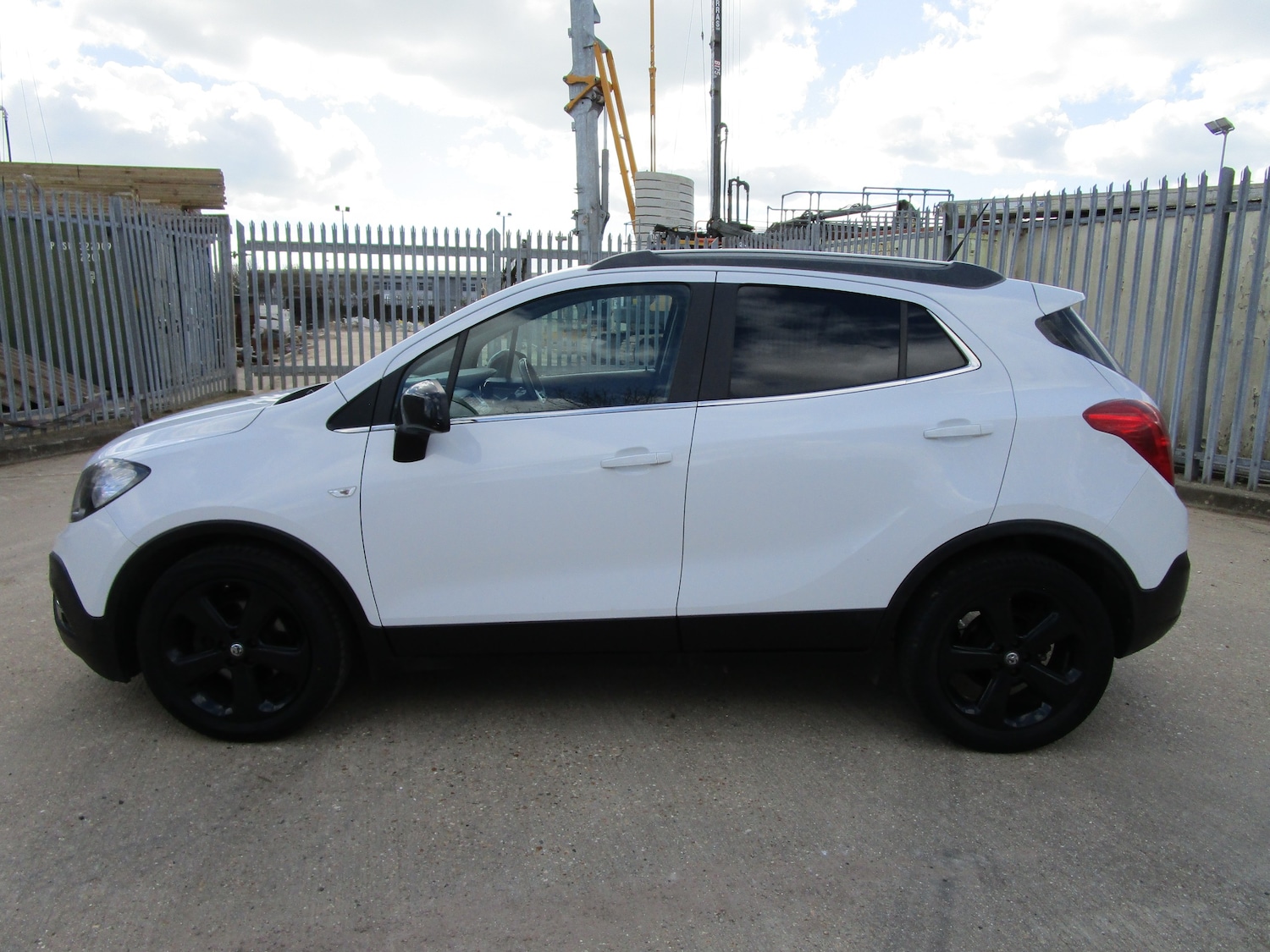 Used Vauxhall Mokka 2015 for sale - 78098425: Photo 8