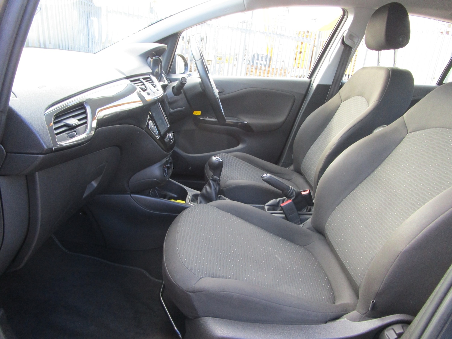 Used Vauxhall Corsa 2016 for sale - 76386864: Photo 12