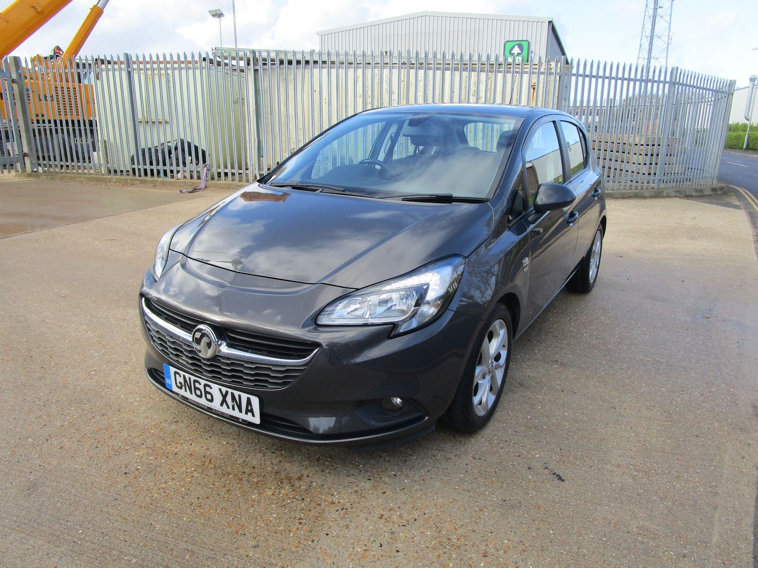 Used Vauxhall Corsa 2016 for sale - 76386864: Photo 3