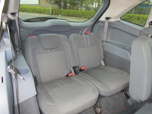 Used Ford Grand C-Max 2011 for sale - 76273817: Photo 15