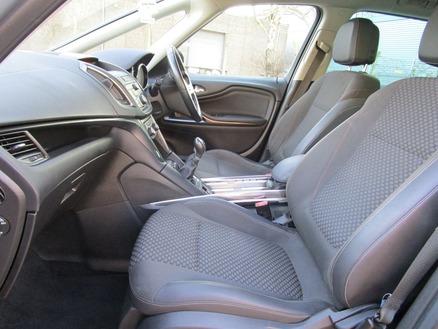 Used Vauxhall Zafira 2015 for sale - 77890544: Photo 14