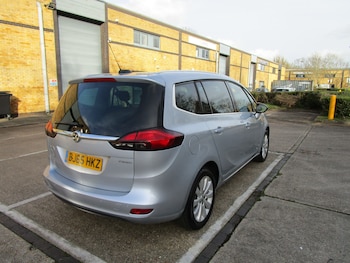 Used Vauxhall Zafira 2015 for sale - 77890544: Photo