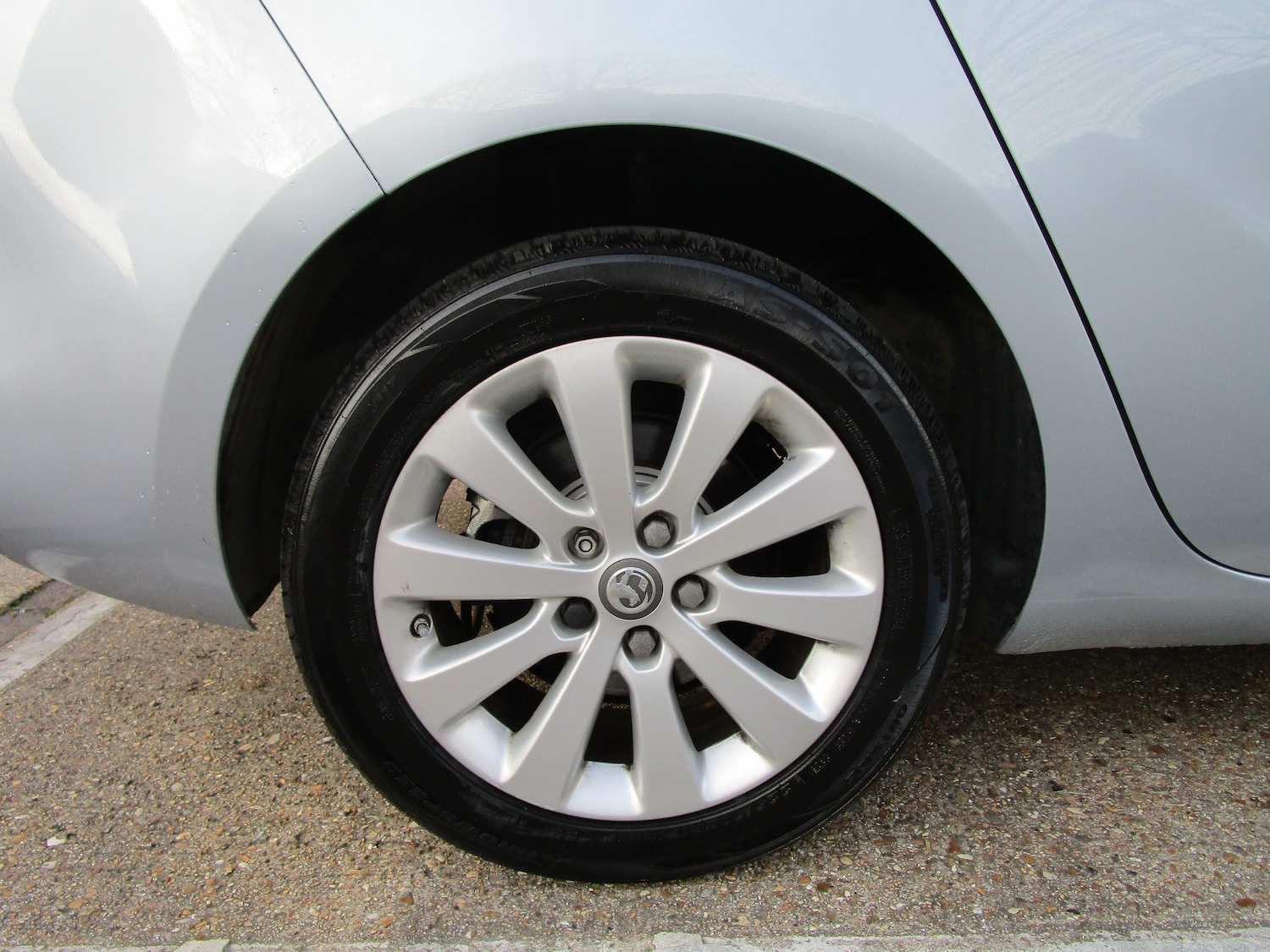 Used Vauxhall Zafira 2015 for sale - 77890544: Photo 9