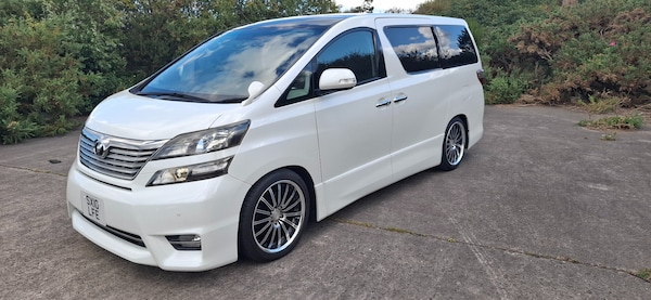 Used Toyota Vellfire for sale - 75058228: Photo 1