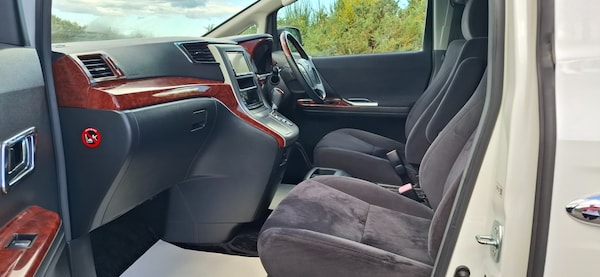 Used Toyota Vellfire for sale - 75058228: Photo 20
