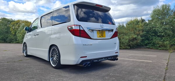 Used Toyota Vellfire for sale - 75058228: Photo 3