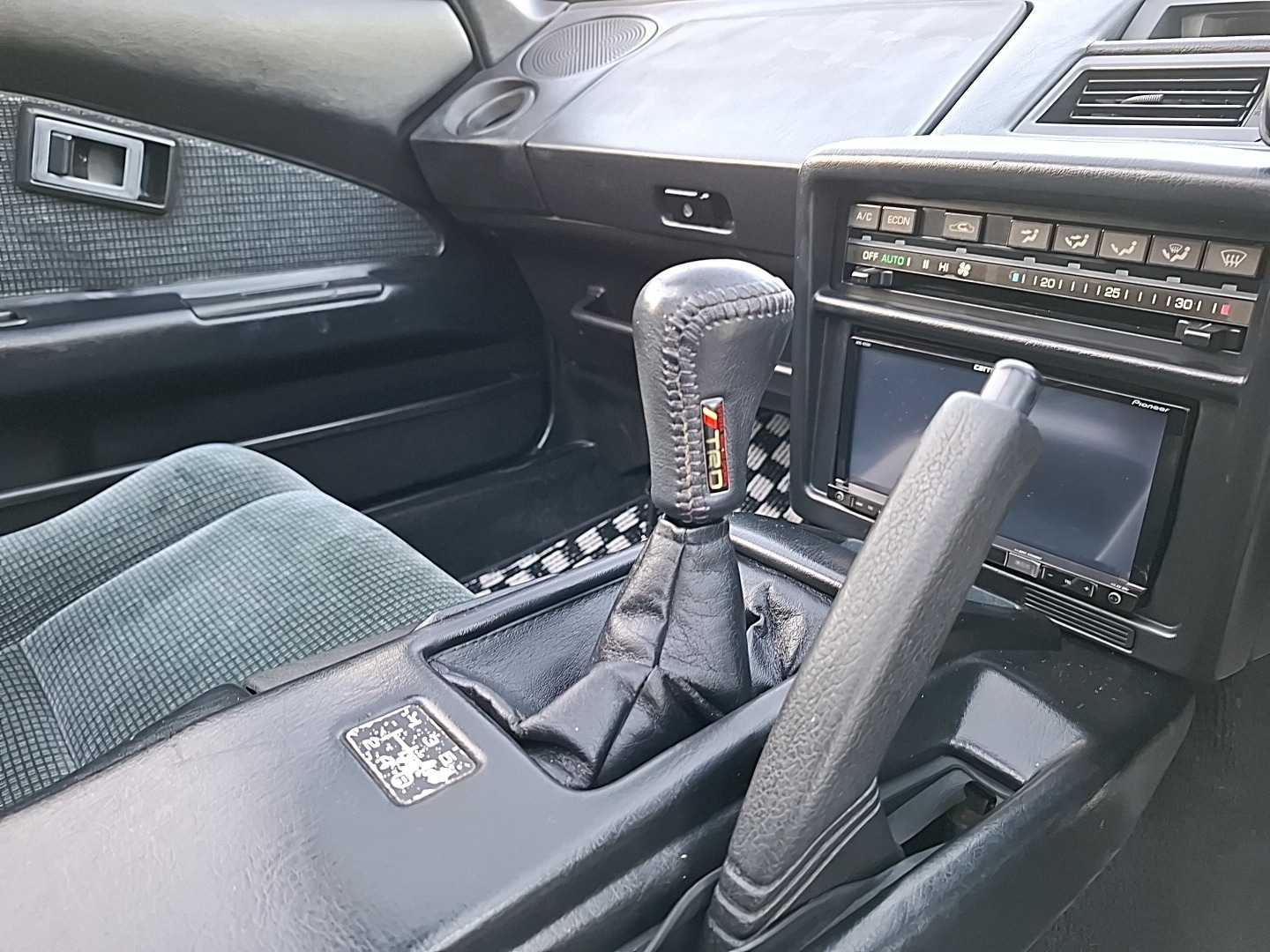 Vehicle 33
