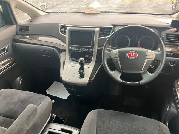 Used Toyota Vellfire 2010 for sale - 75502134: Photo 8