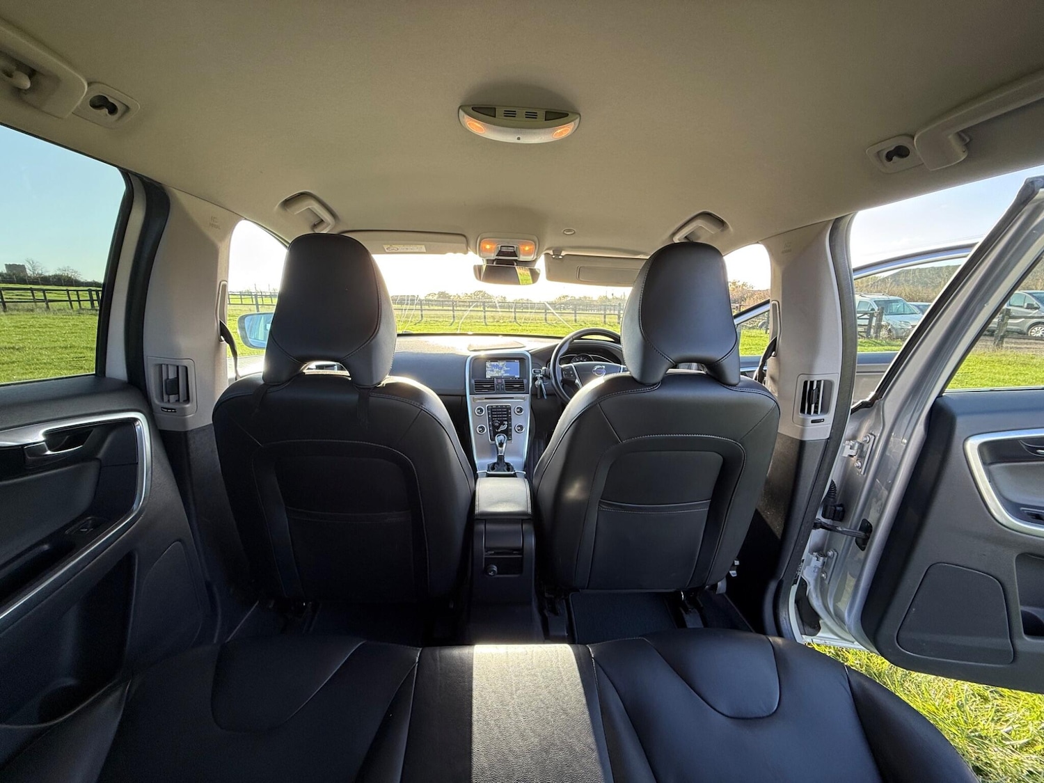 Used Volvo XC60 2016 for sale - 76013257: Photo 43