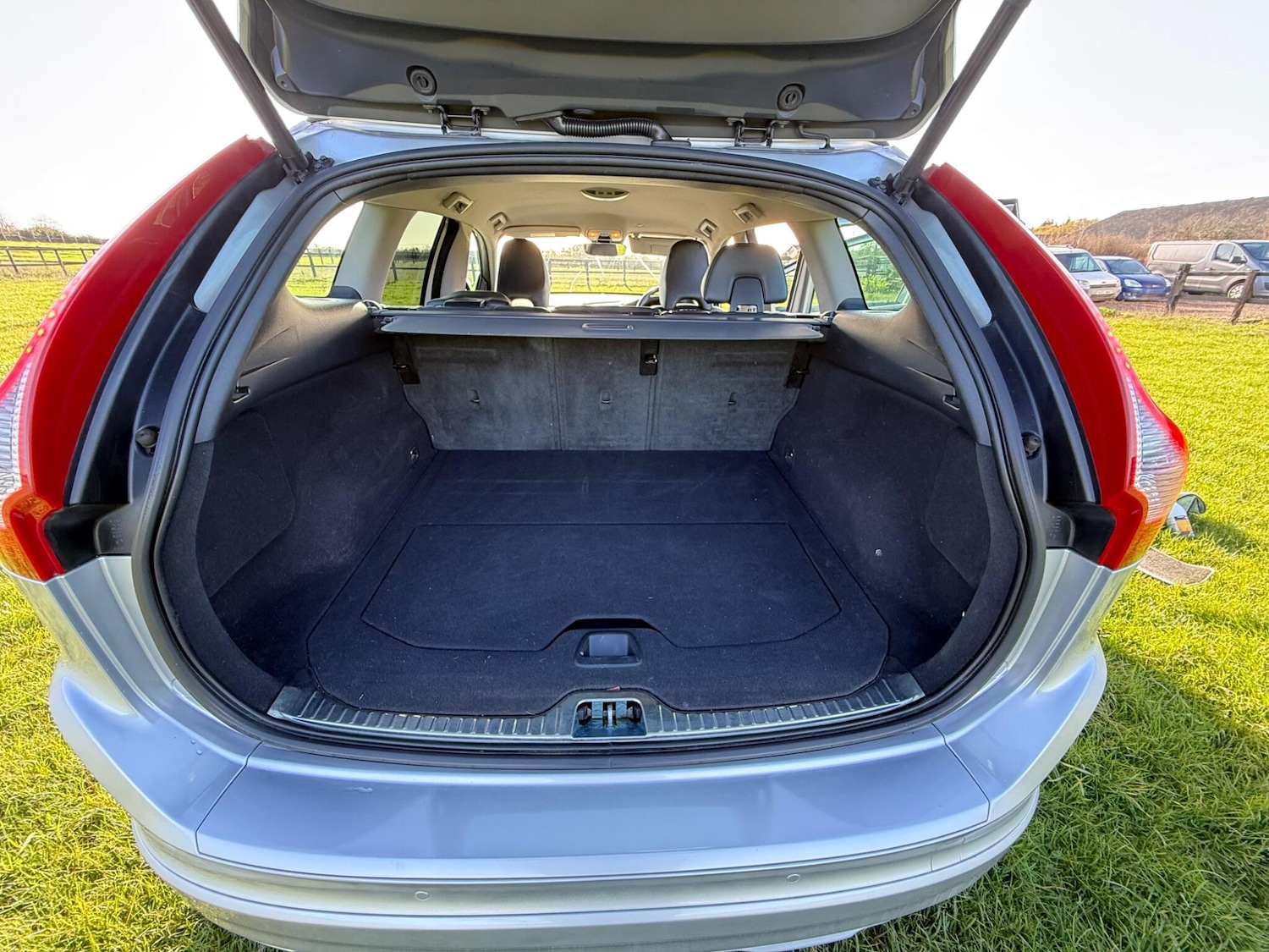 Used Volvo XC60 2016 for sale - 76013257: Photo 59