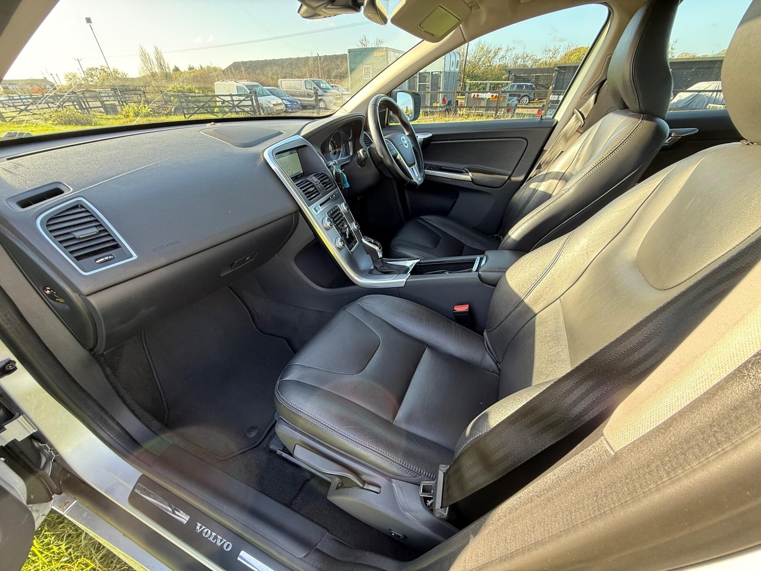 Used Volvo XC60 2016 for sale - 76013257: Photo 64