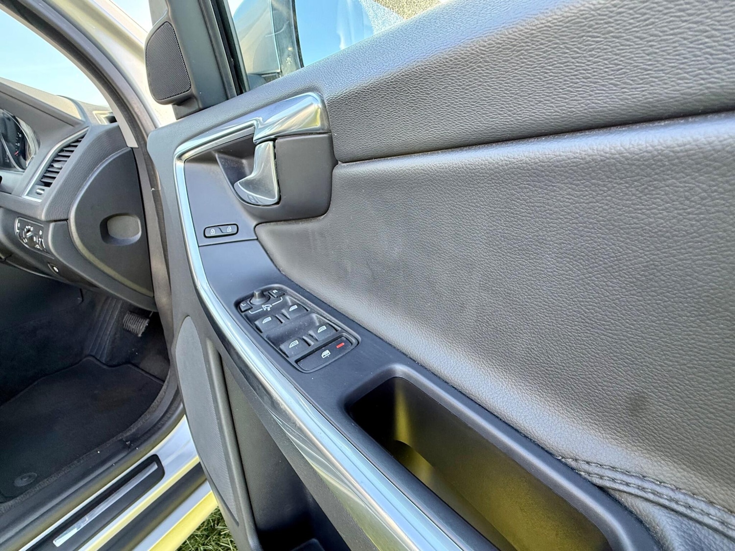 Used Volvo XC60 2016 for sale - 76013257: Photo 68