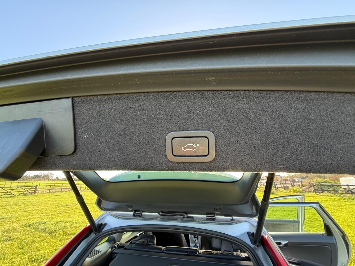 Used Volvo XC60 2016 for sale - 76013257: Photo 73