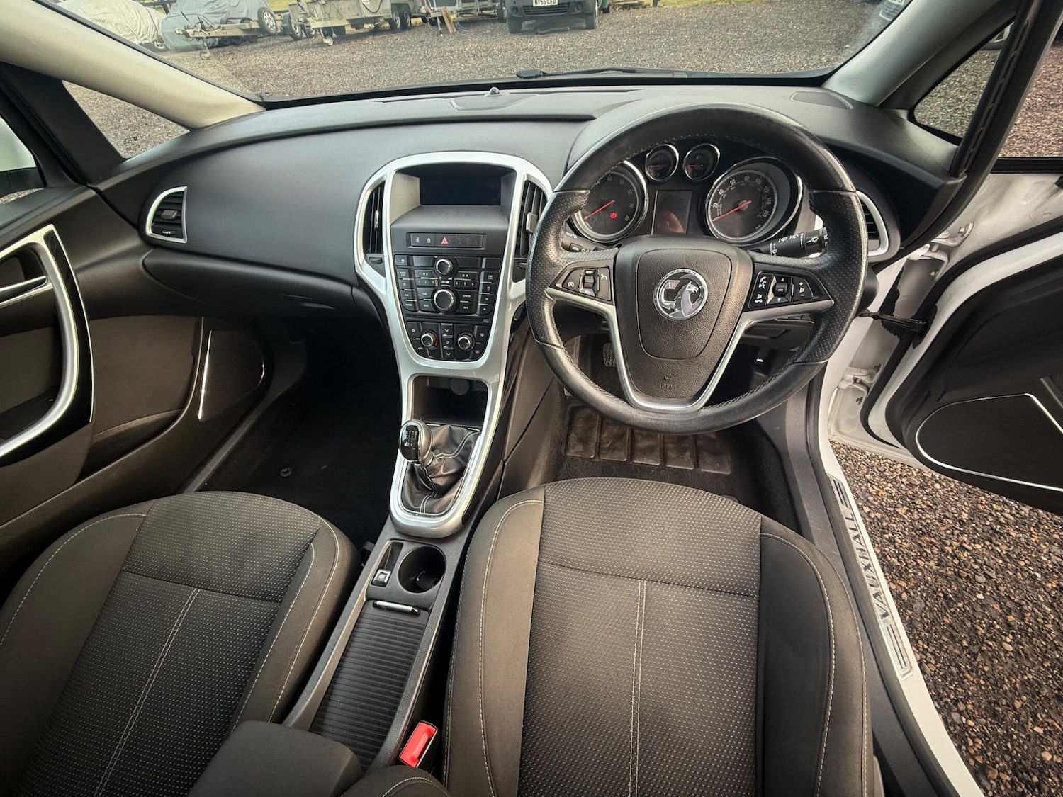 Used Vauxhall Astra 2011 for sale - 77130733: Photo 15