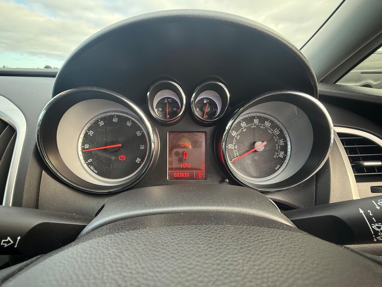 Used Vauxhall Astra 2011 for sale - 77130733: Photo 30