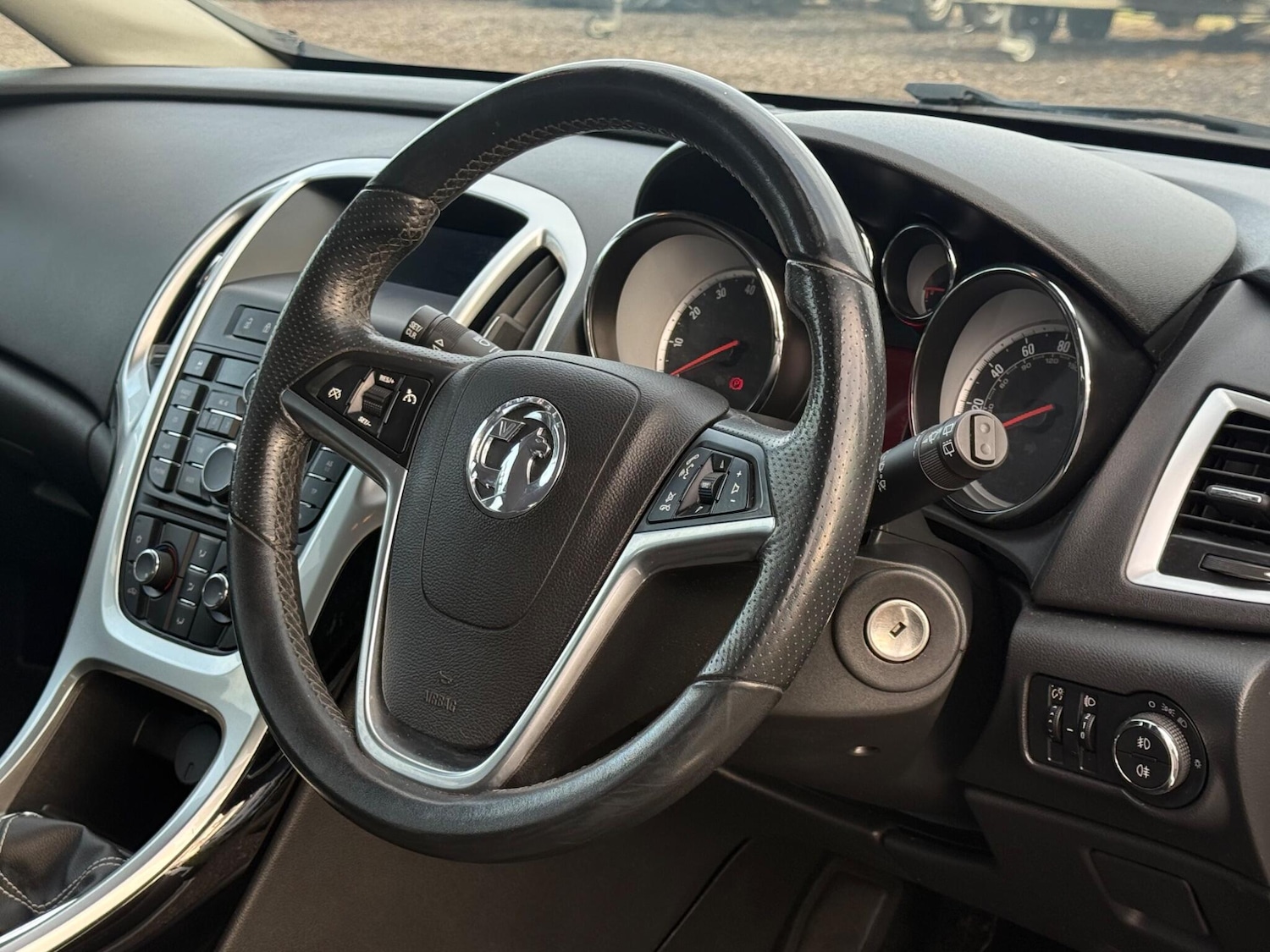 Used Vauxhall Astra 2011 for sale - 77130733: Photo 33