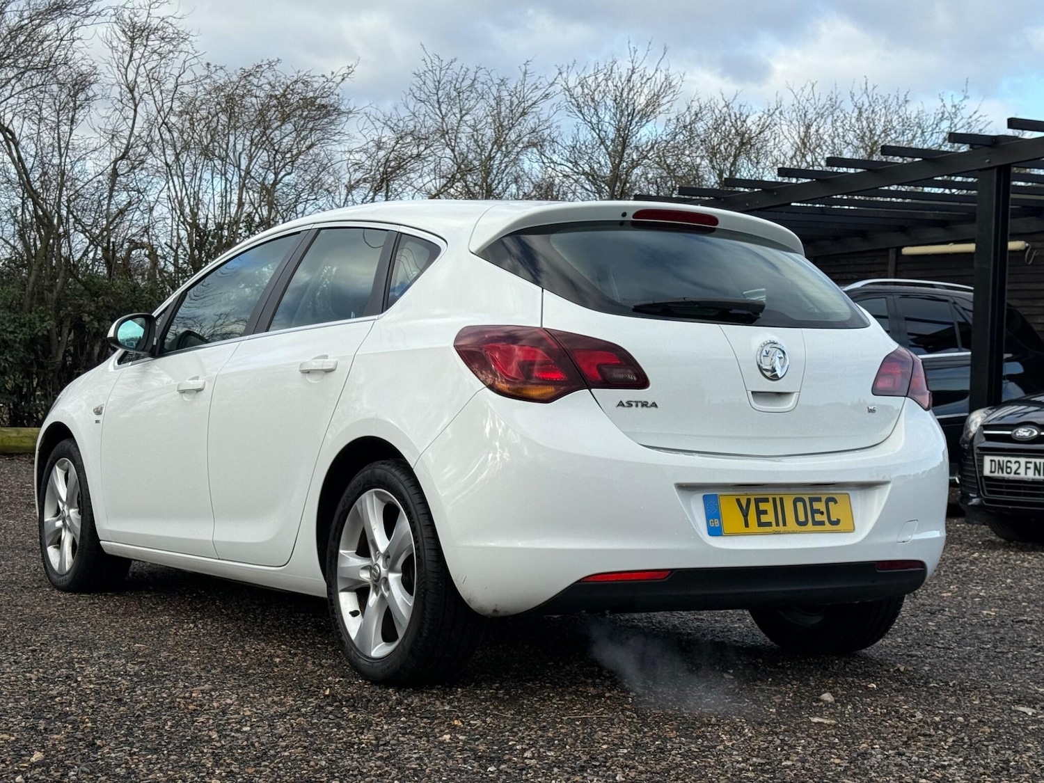 Used Vauxhall Astra 2011 for sale - 77130733: Photo 4