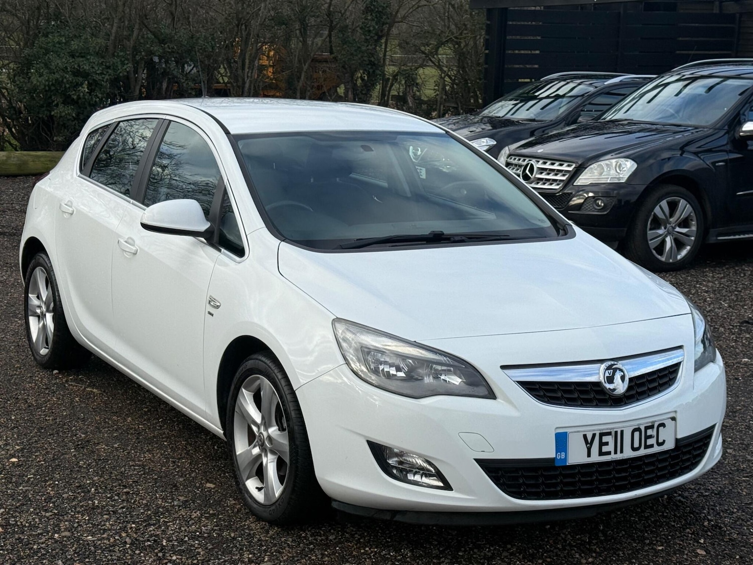 Used Vauxhall Astra 2011 for sale - 77130733: Photo 5