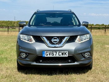 Used Nissan X-Trail 2017 for sale - 76214757: Photo 2