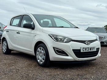 Used Hyundai i20 2013 for sale - 75884077: Photo