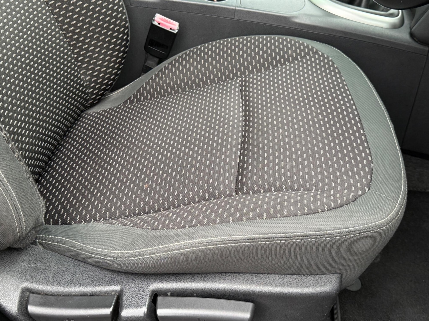 Used Nissan Qashqai+2 2009 for sale - 76592369: Photo 47