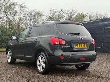 Used Nissan Qashqai+2 2009 for sale - 76592369: Photo