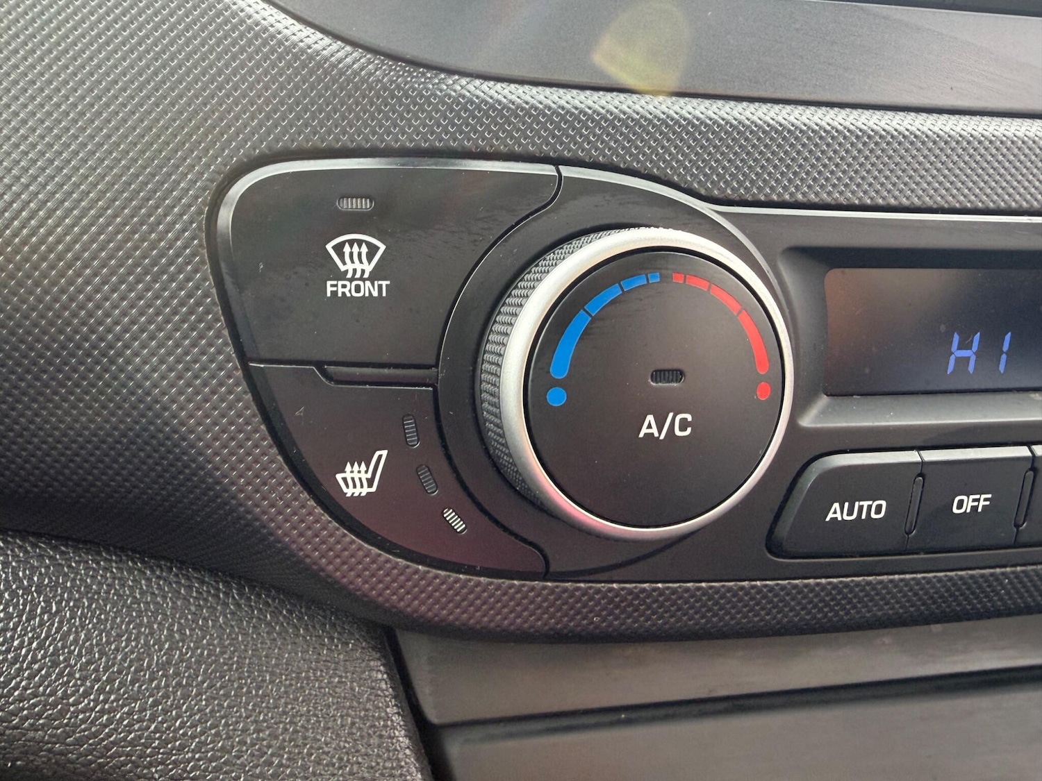 Used Hyundai i10 2017 for sale - 78062806: Photo 36