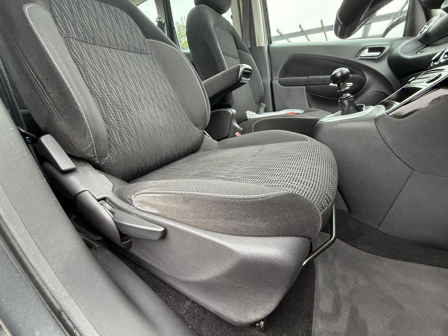 Used Citroen C3 Picasso 2015 for sale - 76270927: Photo 18