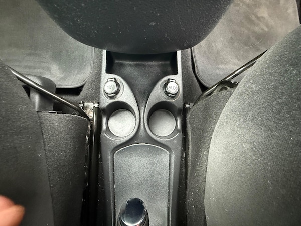 Used Citroen C3 Picasso 2015 for sale - 76270927: Photo 40
