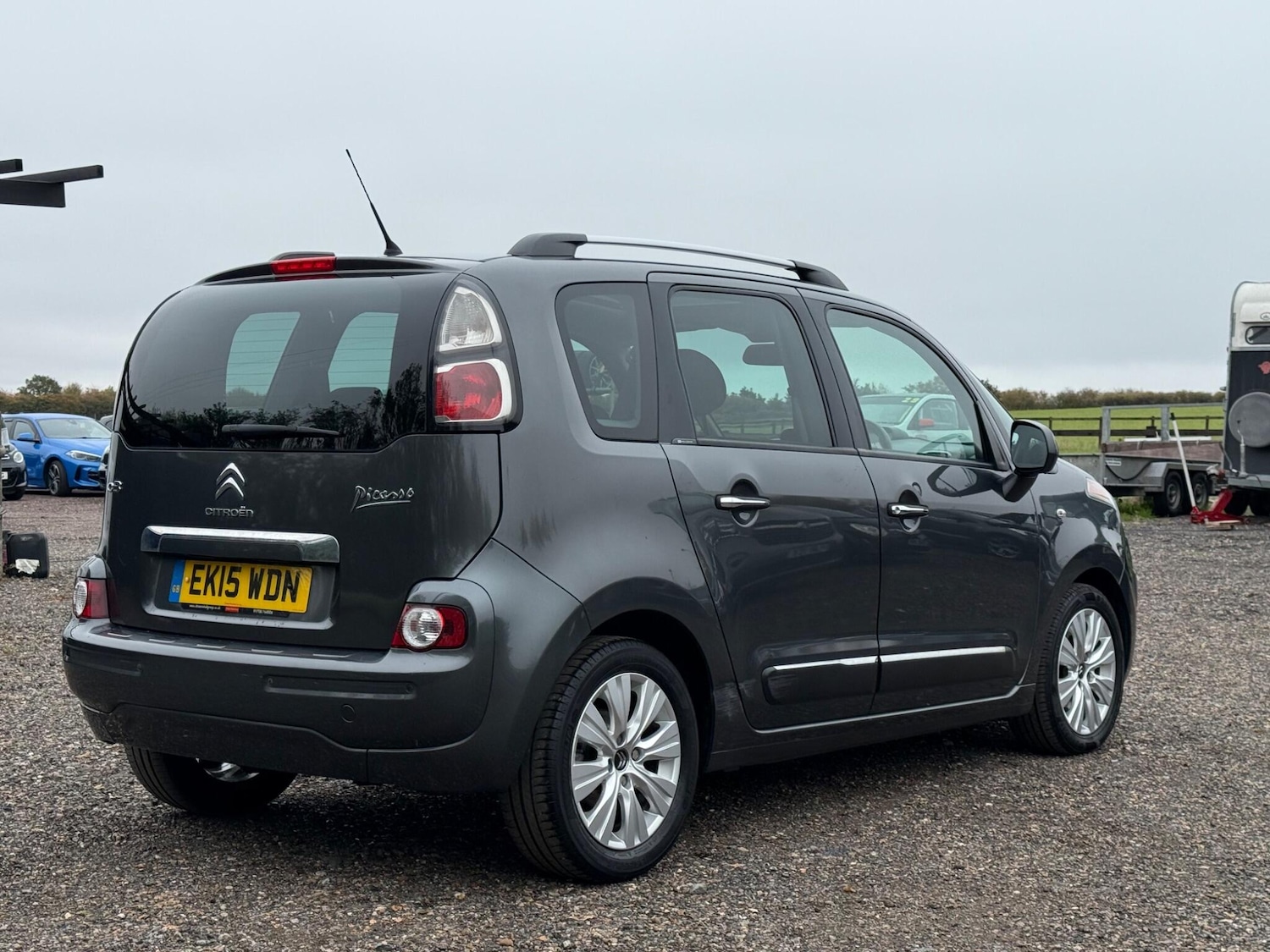 Used Citroen C3 Picasso 2015 for sale - 76270927: Photo 6