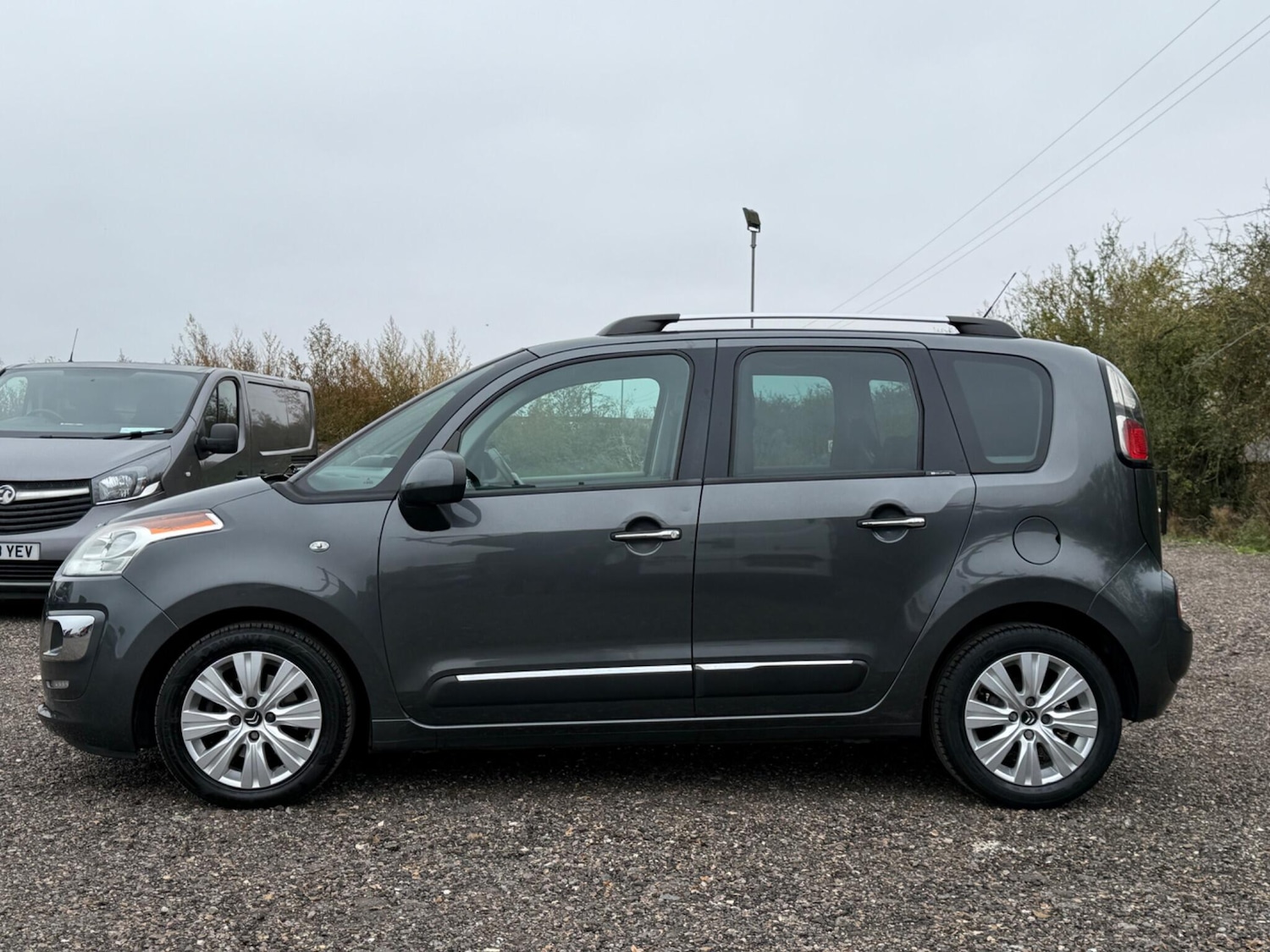 Used Citroen C3 Picasso 2015 for sale - 76270927: Photo 8