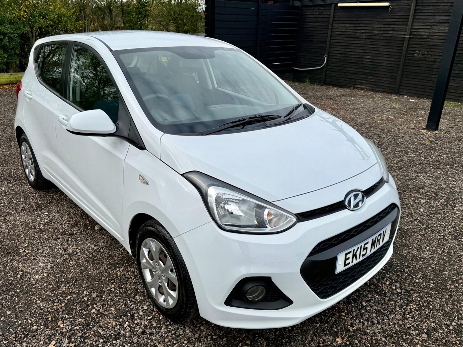 Used Hyundai i10 2015 for sale - 76549190: Photo 8