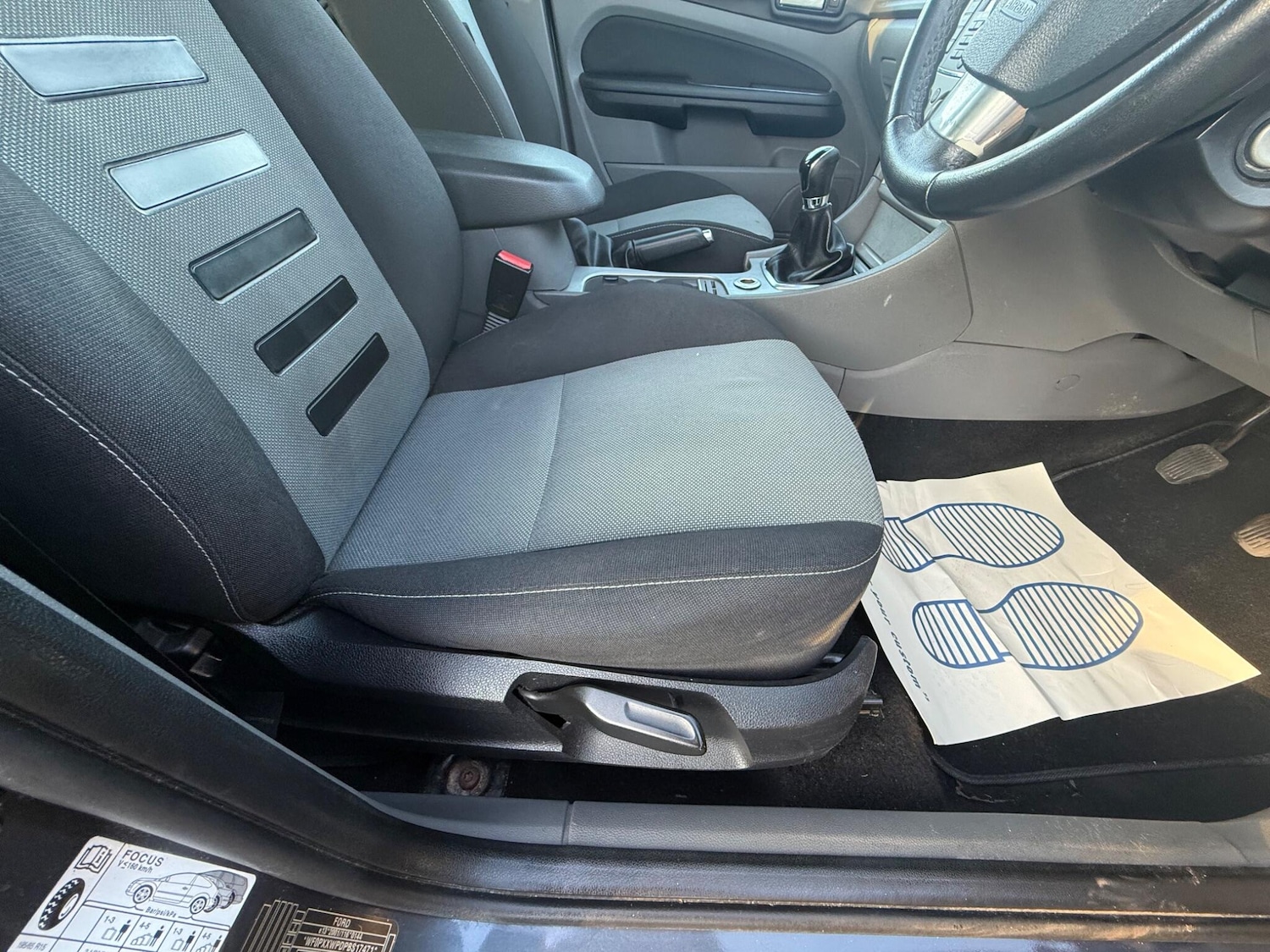 Used Ford Focus 2011 for sale - 77737033: Photo 19