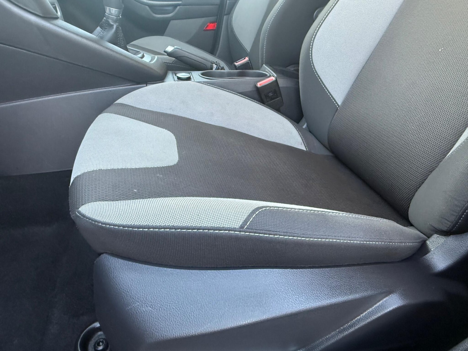 Used Ford Focus 2012 for sale - 76942502: Photo 24