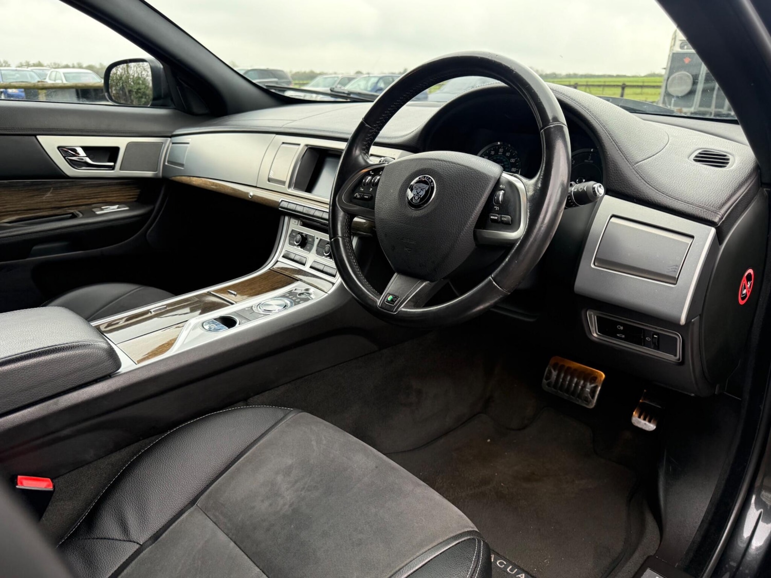 Used Jaguar XF 2014 for sale - 77411100: Photo 21