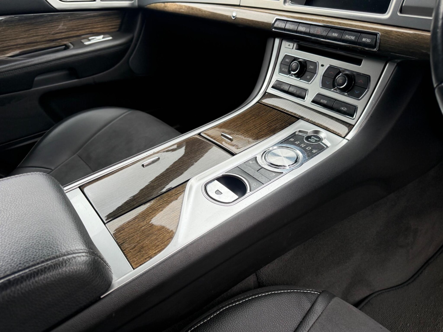 Used Jaguar XF 2014 for sale - 77411100: Photo 22