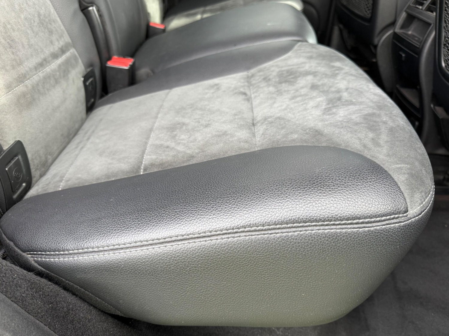 Used Mercedes-Benz M Class 2010 for sale - 76408746: Photo 23