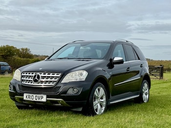 Used Mercedes-Benz M Class 2010 for sale - 76408746: Photo