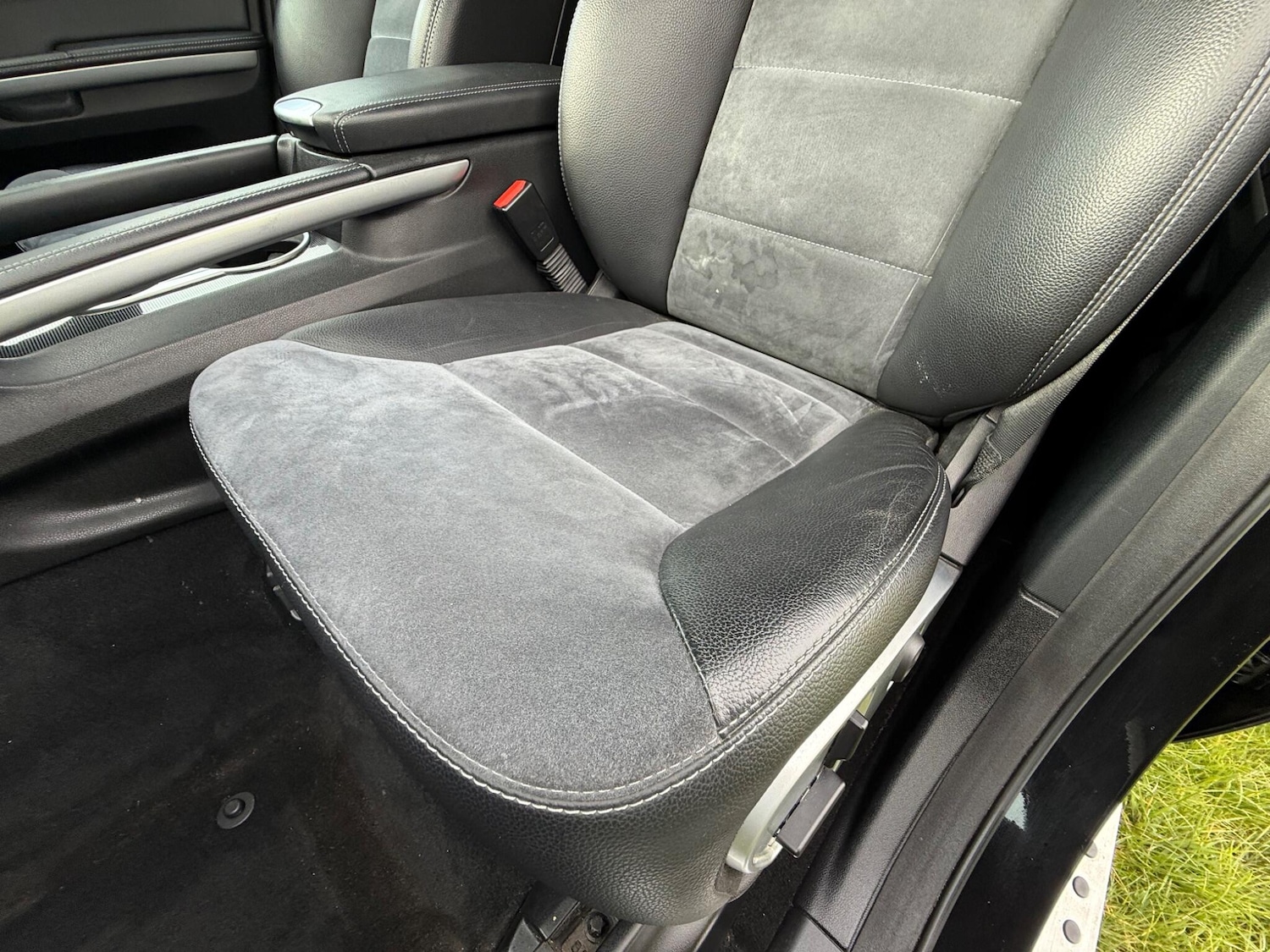 Used Mercedes-Benz M Class 2010 for sale - 76408746: Photo 45