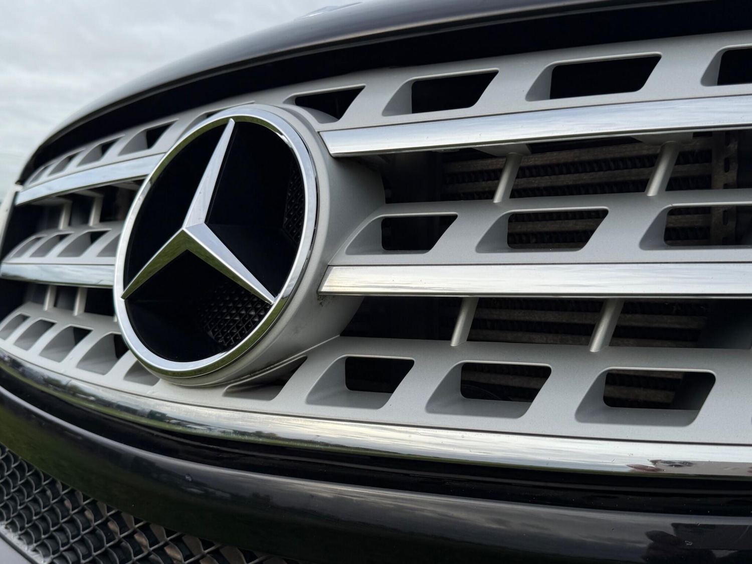 Used Mercedes-Benz M Class 2010 for sale - 76408746: Photo 58