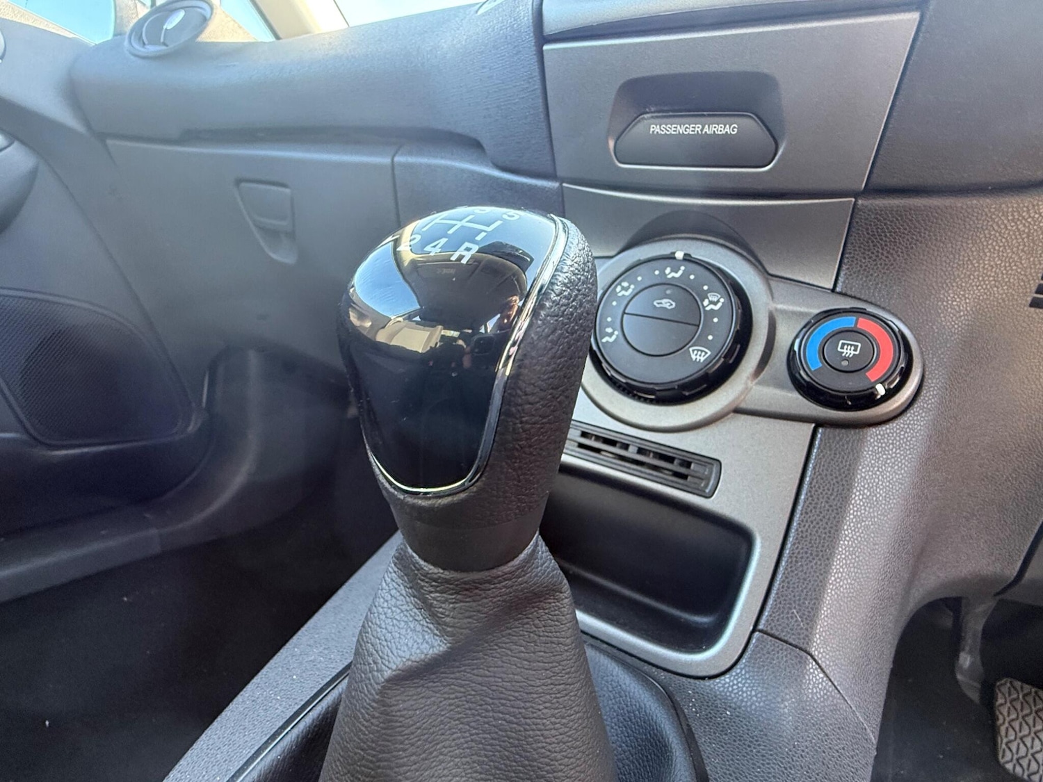 Used Ford Fiesta 2016 for sale - 78058034: Photo 12