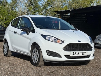 Used Ford Fiesta 2016 for sale - 78058034: Photo